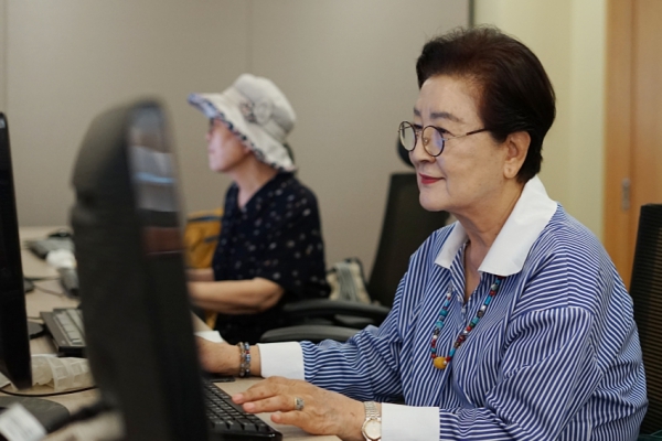 인 027 01.JPG