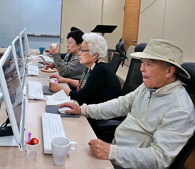 컴 010.JPG