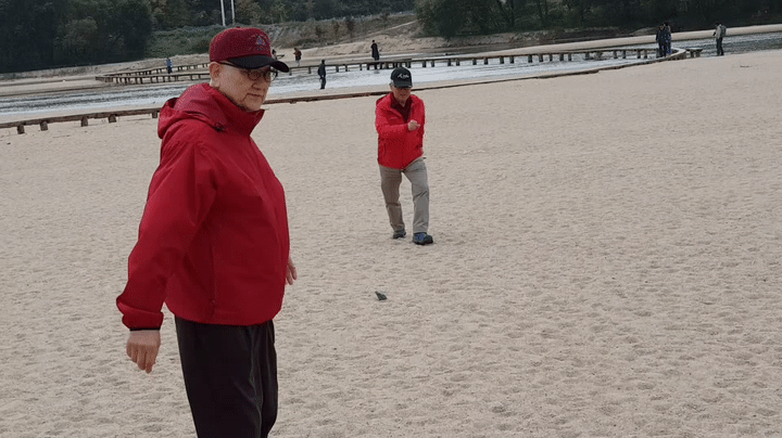 youngju181023.gif