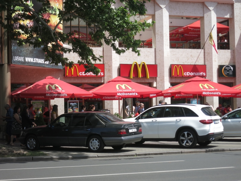 R1.JPG